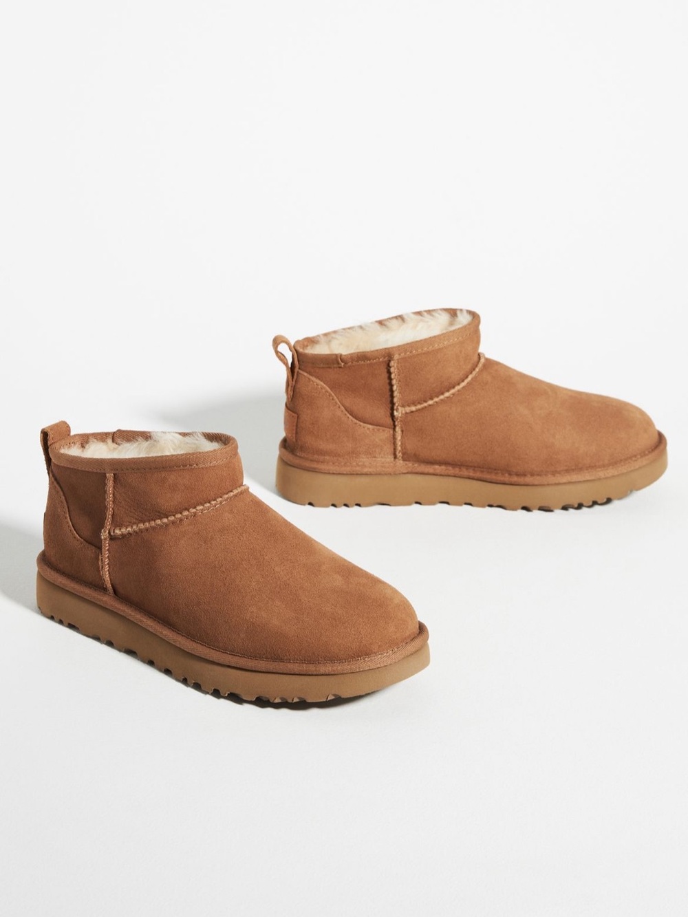 UGG Classic Ultra Mini In Chestnut